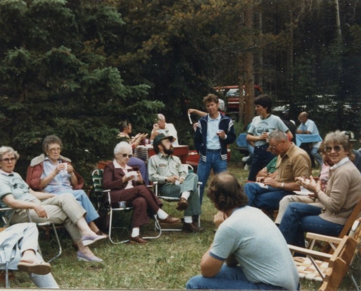 1985_07_13-Annual-Creek-Picnic-Morris-Album-018