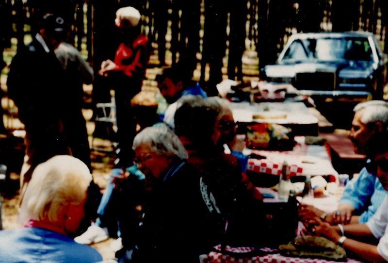 1993_07_17-Annual-Creek-Picnic-Morris-Album-004