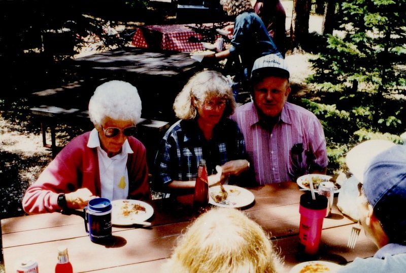 1996_07_6-Annual-Creek-Picnic-Morris-Album-012