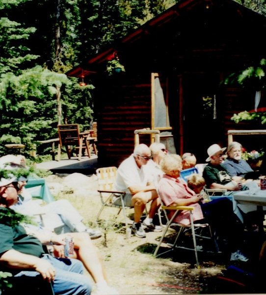 2004_07_17-Annual-Creek-Picnic-Morris-Album-004